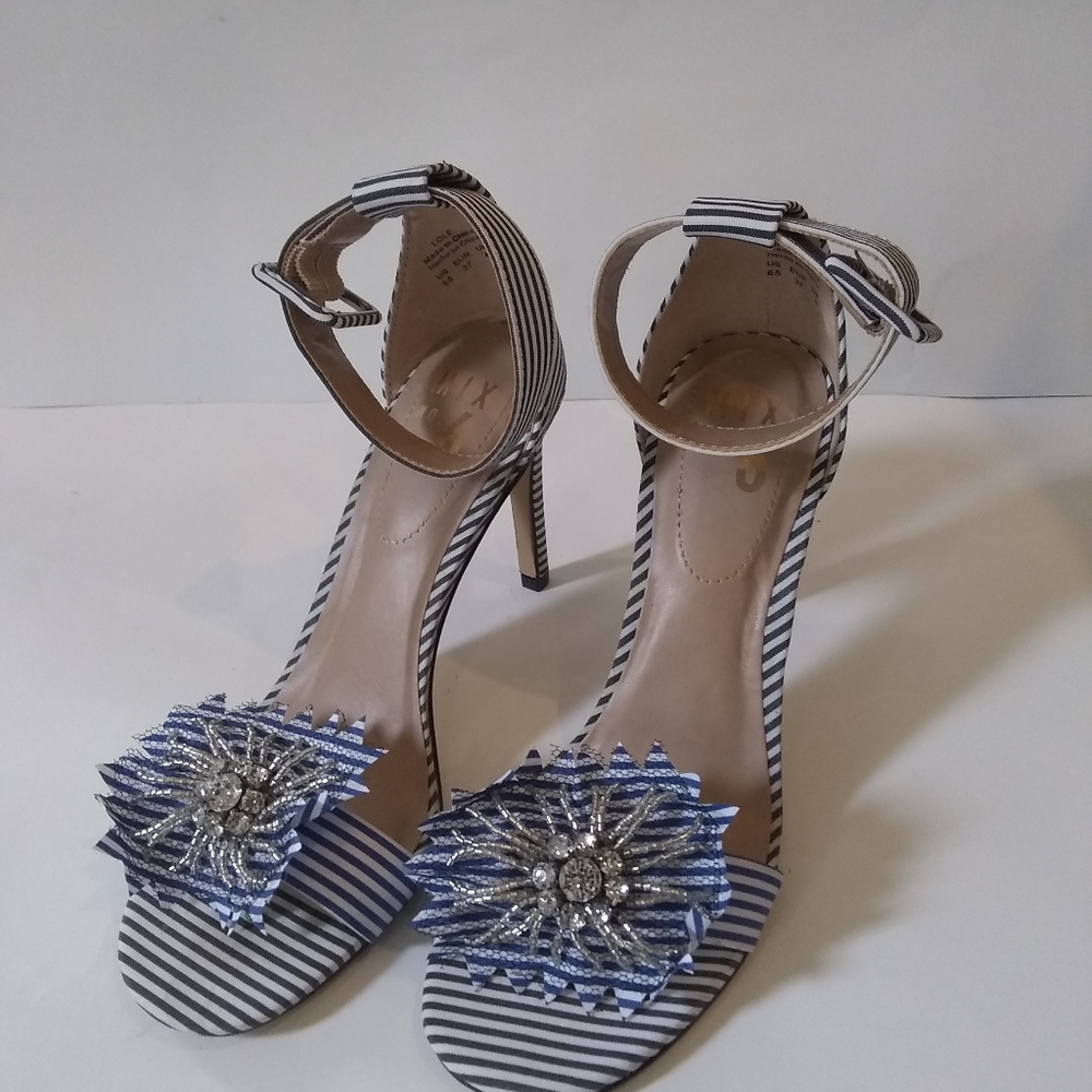 Mix No. 6 Lole sandals
